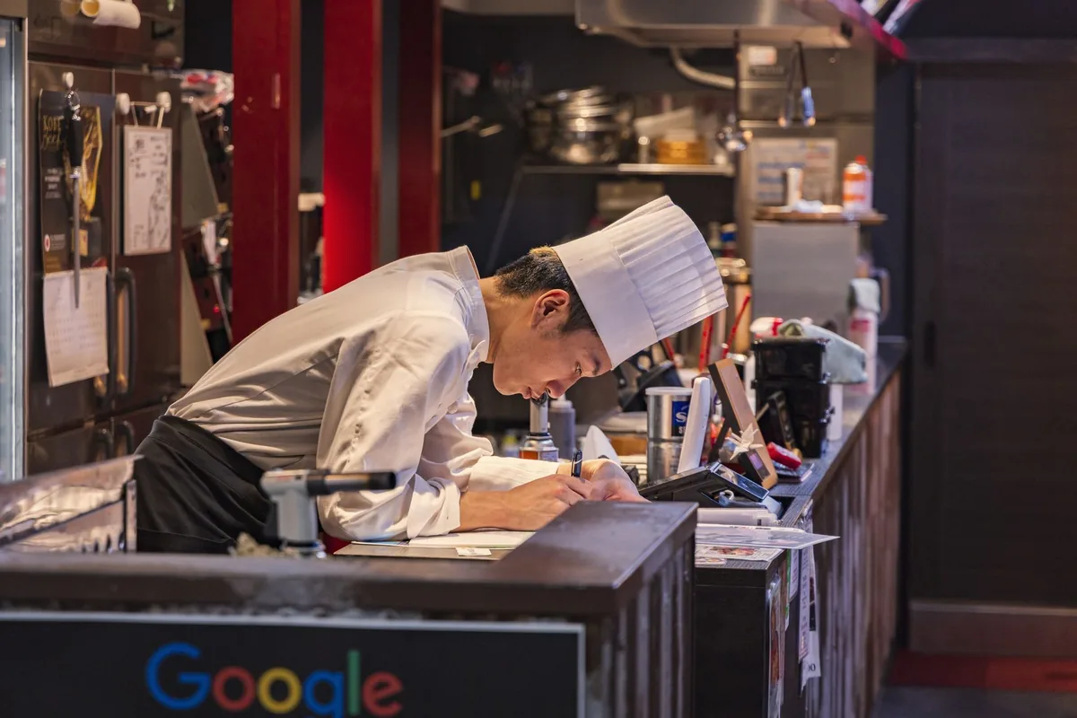 hotel apprentice kitchen culinary training
