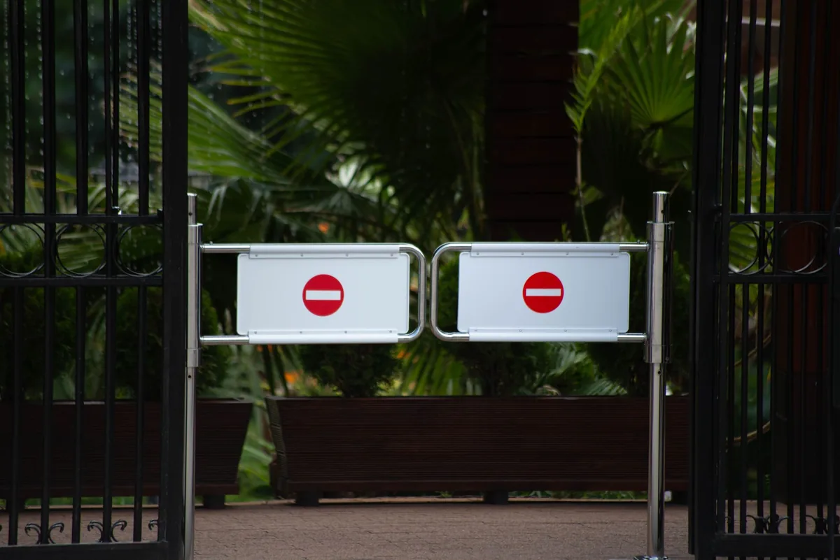 closed sign on a national park entrance gate