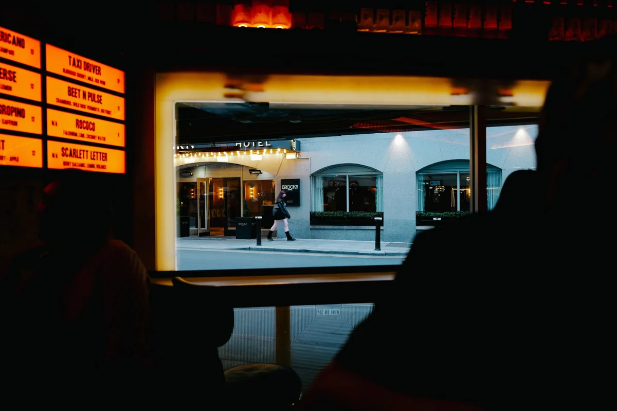 modern city hotel restaurant bar