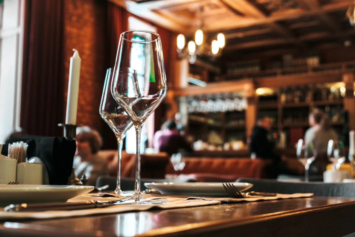 upscale fine dining restaurant dining room