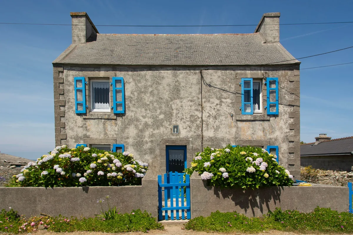 traditional coastal stone holiday cottage