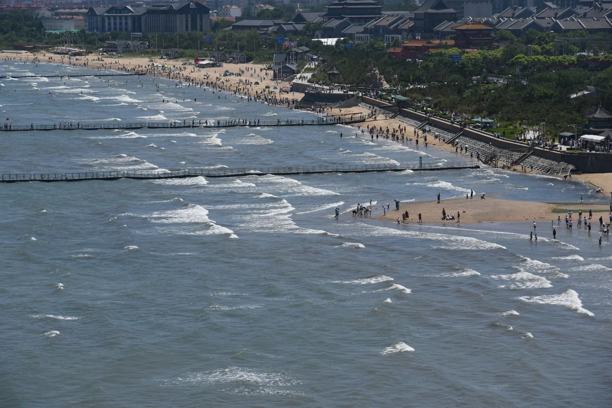 crowded seaside pier promenade