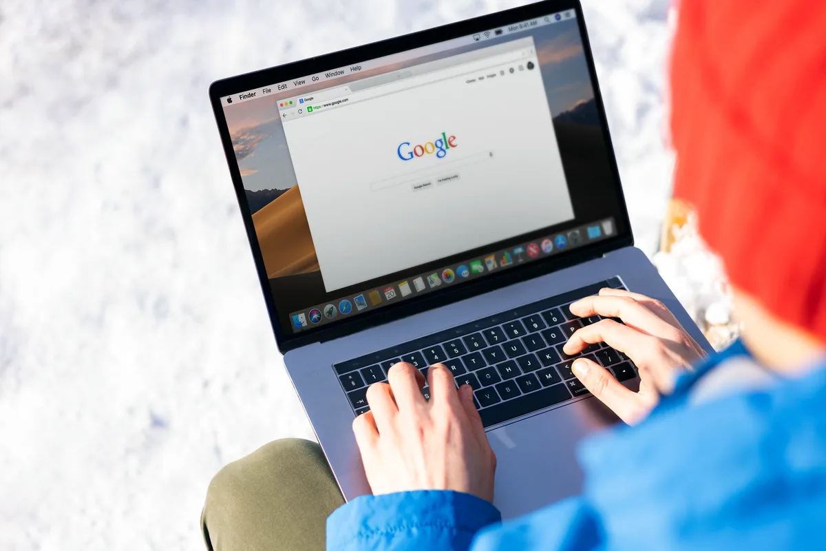 Booking CEO Reports SEO Pressure From Google AI Overviews