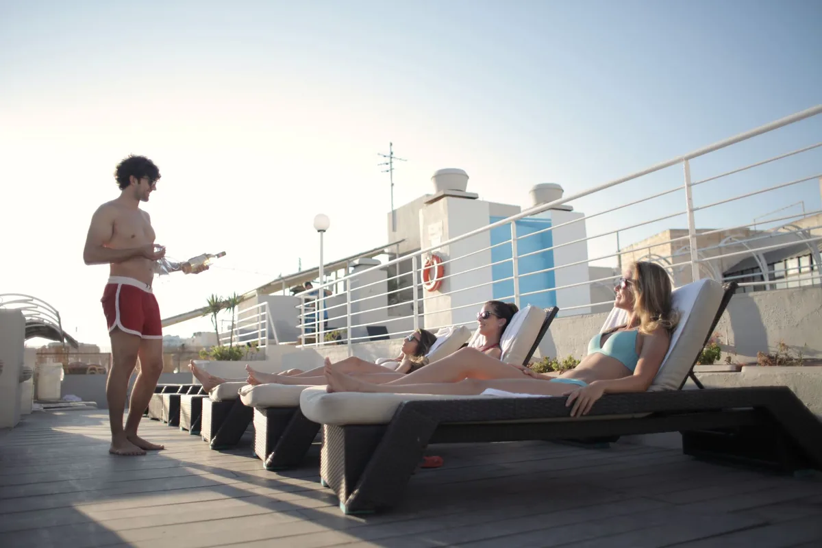 Booking.com Report Reveals Shift to Emotion-Driven Travel