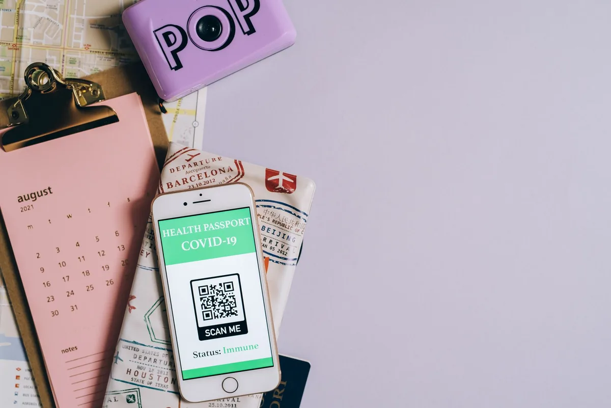 international traveler smartphone passport hotel