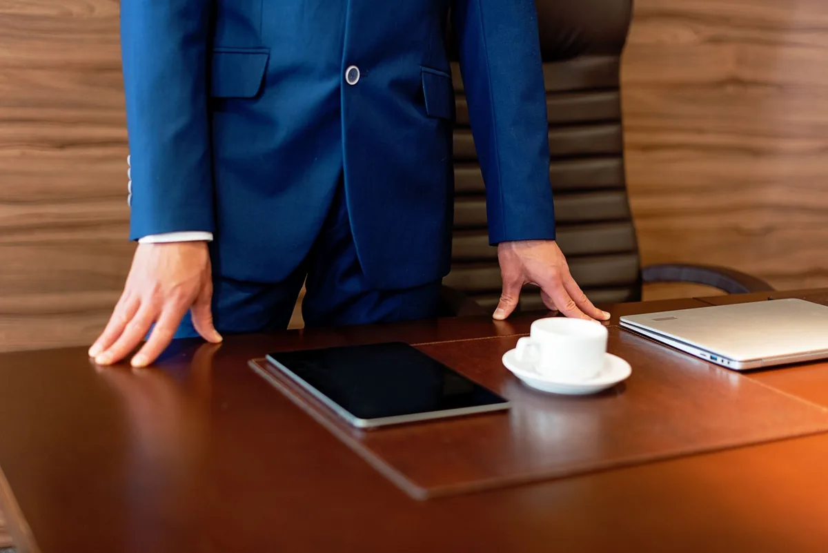 hotel executive business suite desk