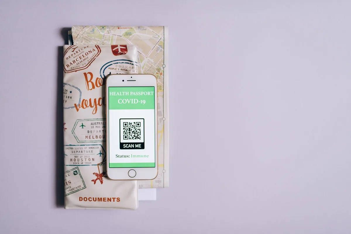 smartphone displaying digital room key pass