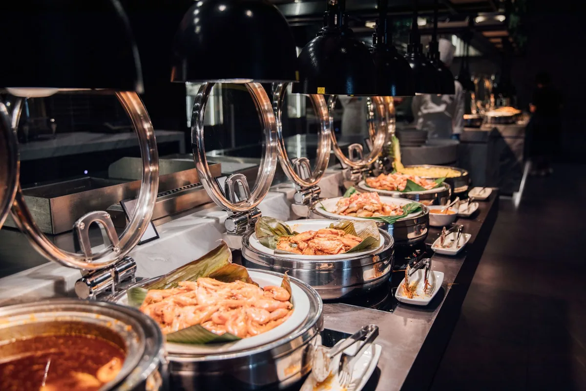 hotel restaurant buffet counter
