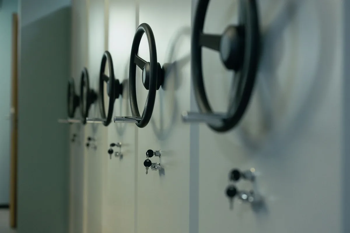 Electronic Key Systems Boost Hotel Efficiency and Security