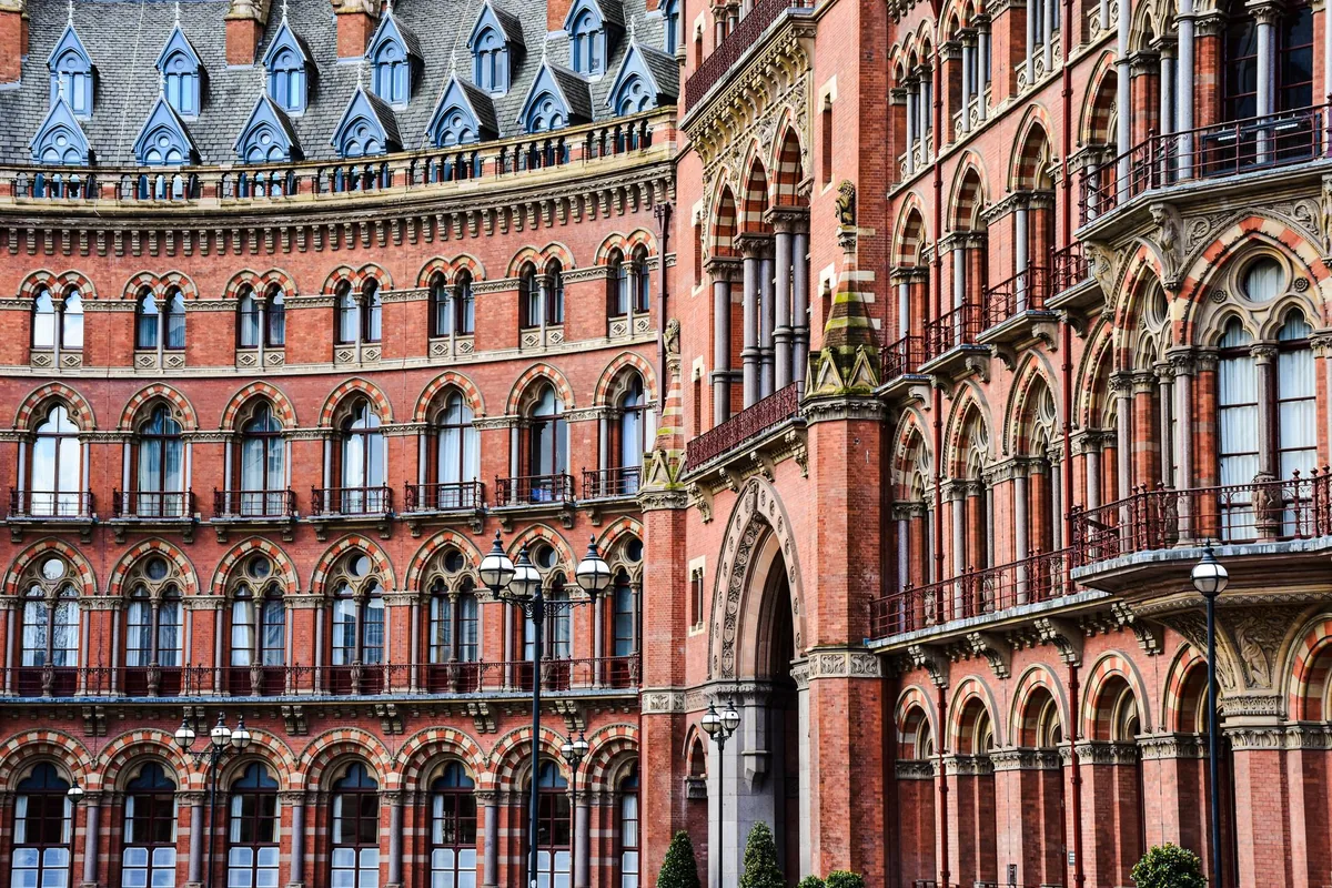 london hotel facade street view