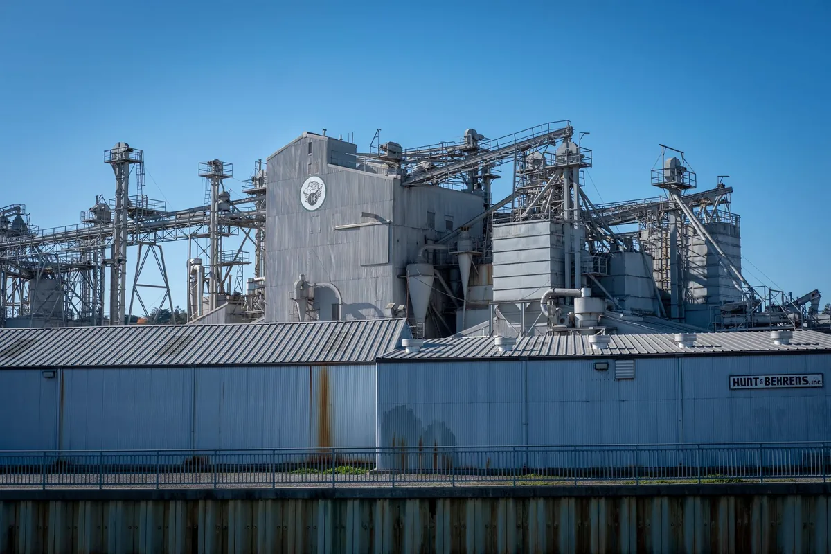 industrial manufacturing plant exterior daytime