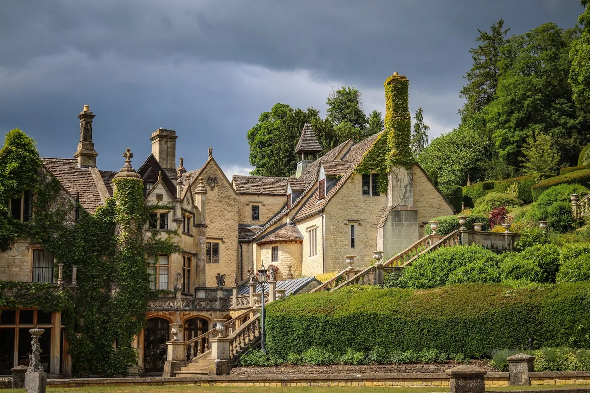 Hand Picked Hotels Buys Four Cotswolds Sites