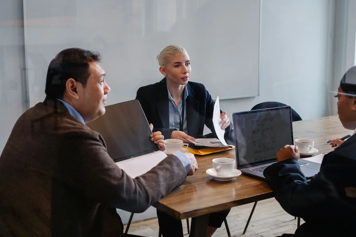 commercial real estate executive office discussion