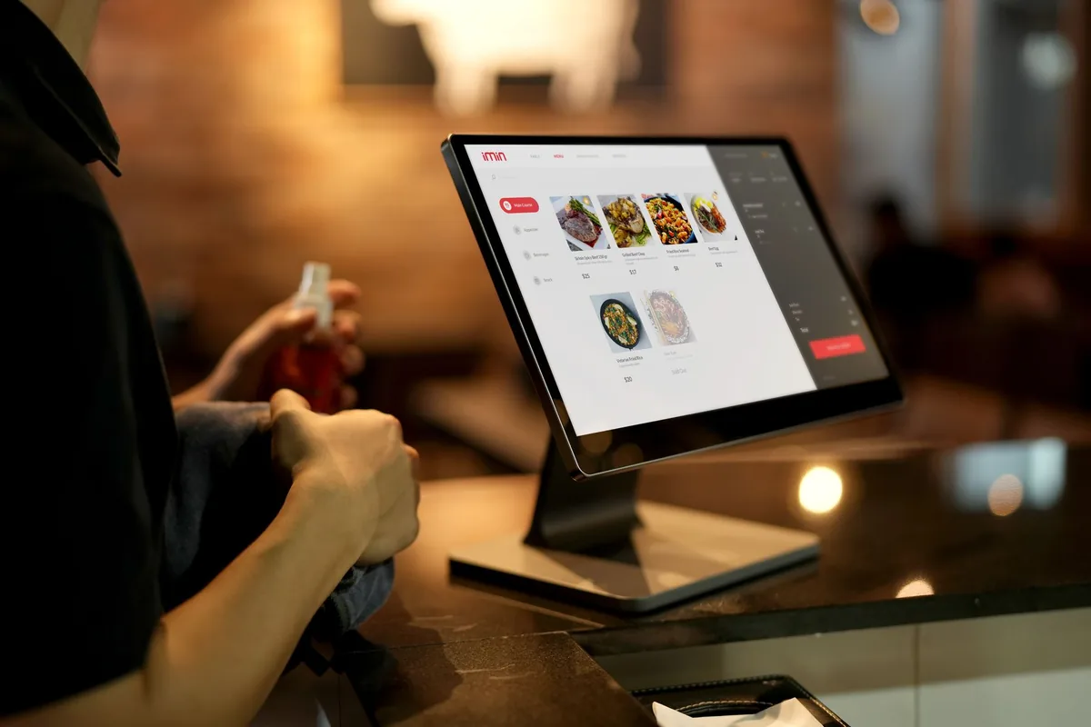 $1B Tech Investment Pours Into Hotel PMS and AI Platforms