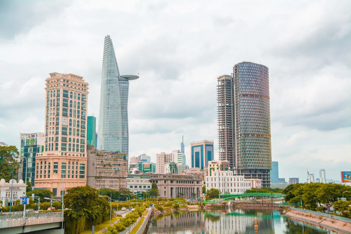 ho chi minh city skyline street view