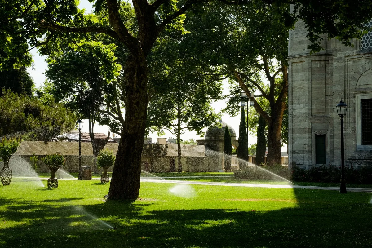 botanical garden irrigation sprinkler system