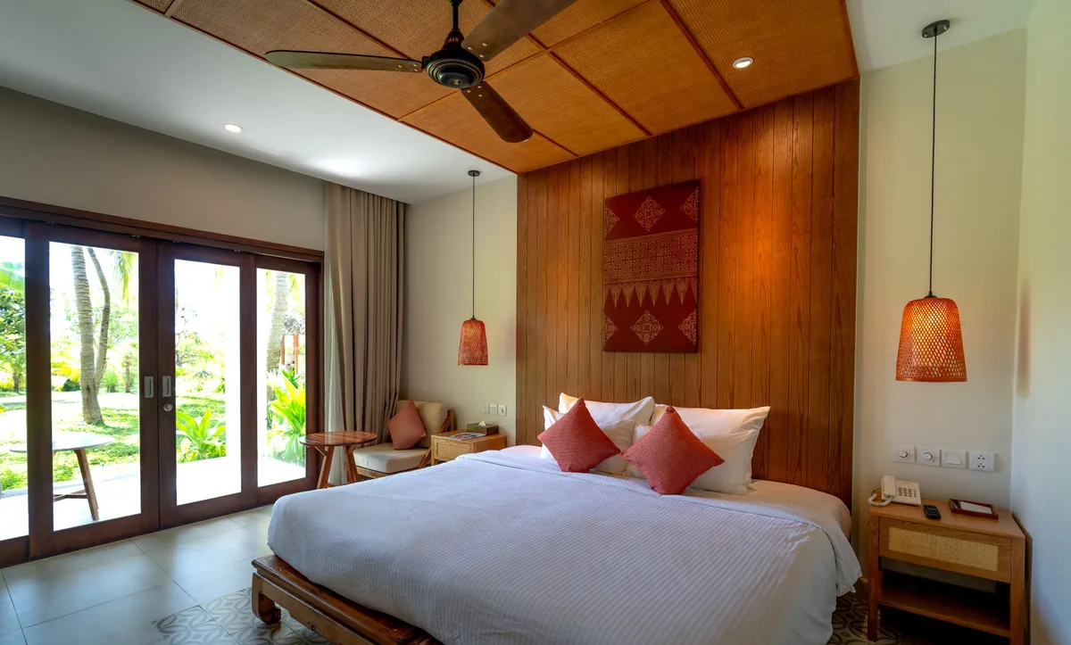 hotel bedroom modern interior king bed