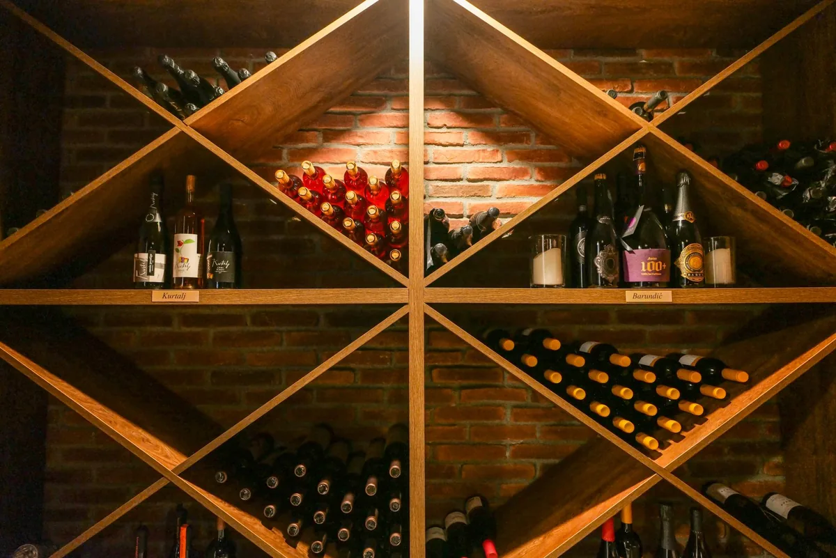 Why Beverage Cost Percentages Fail to Measure Hotel F&B Value
