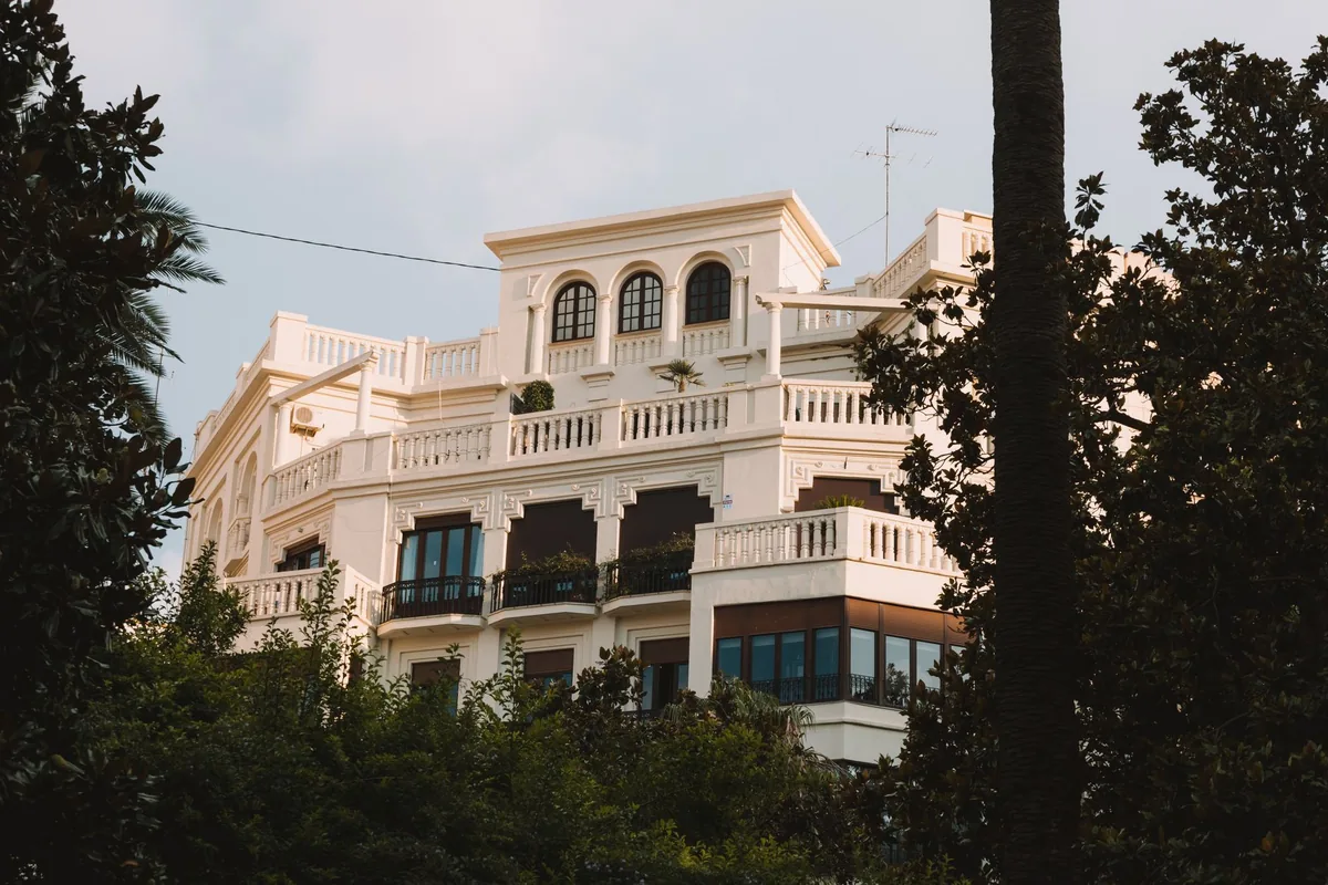 Branded Residences: How Operators Position and Win Approval