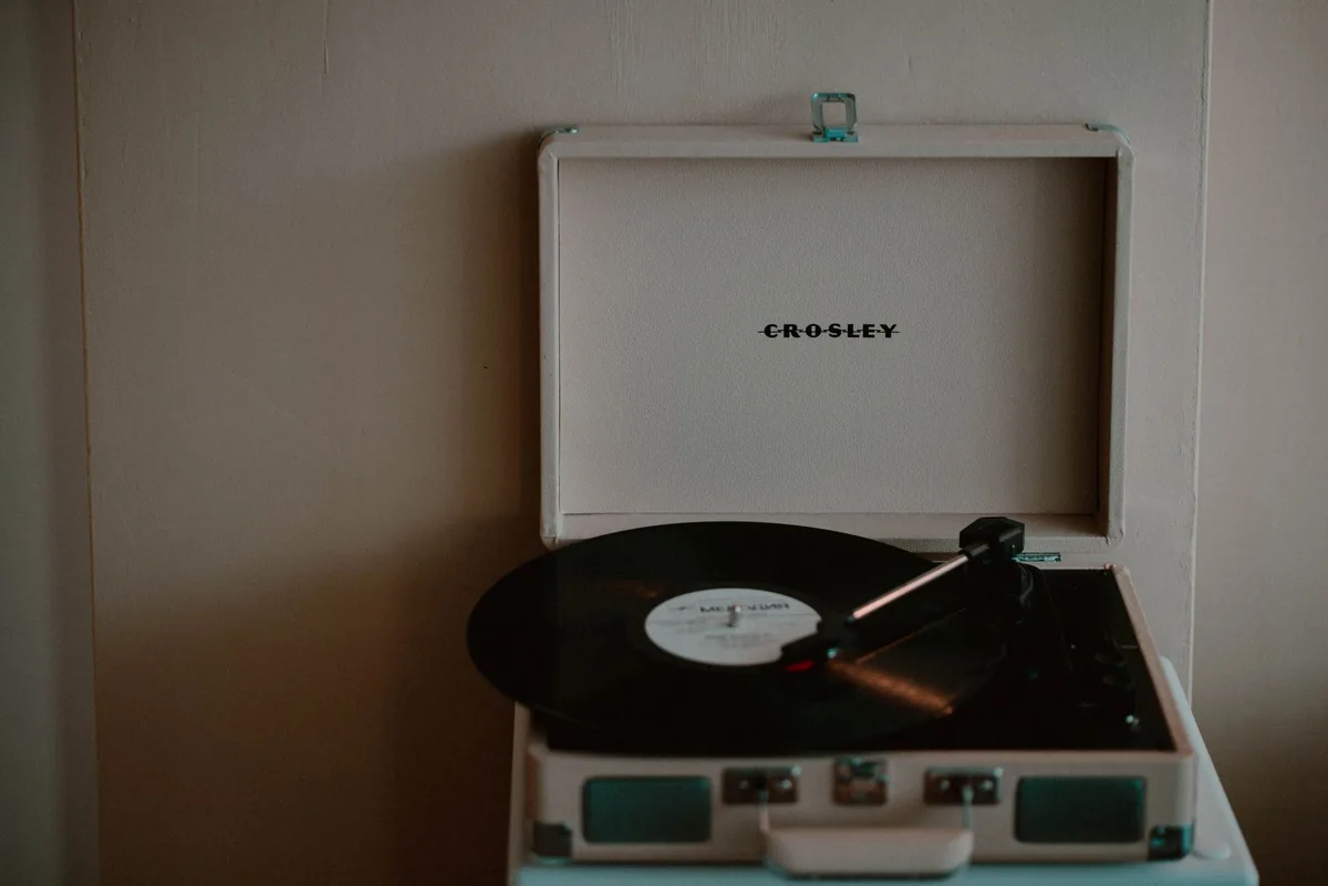 hotel vinyl listening lounge turntable