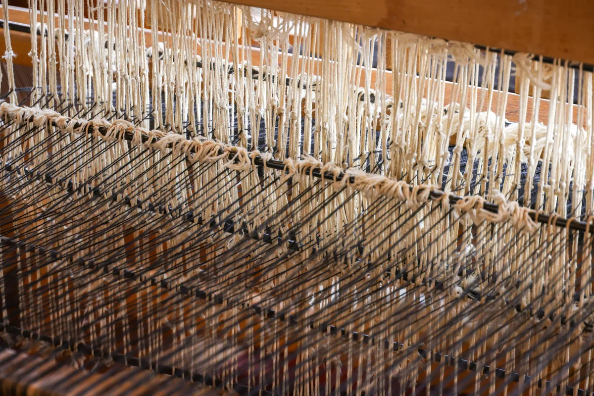 weaving wool loom heritage