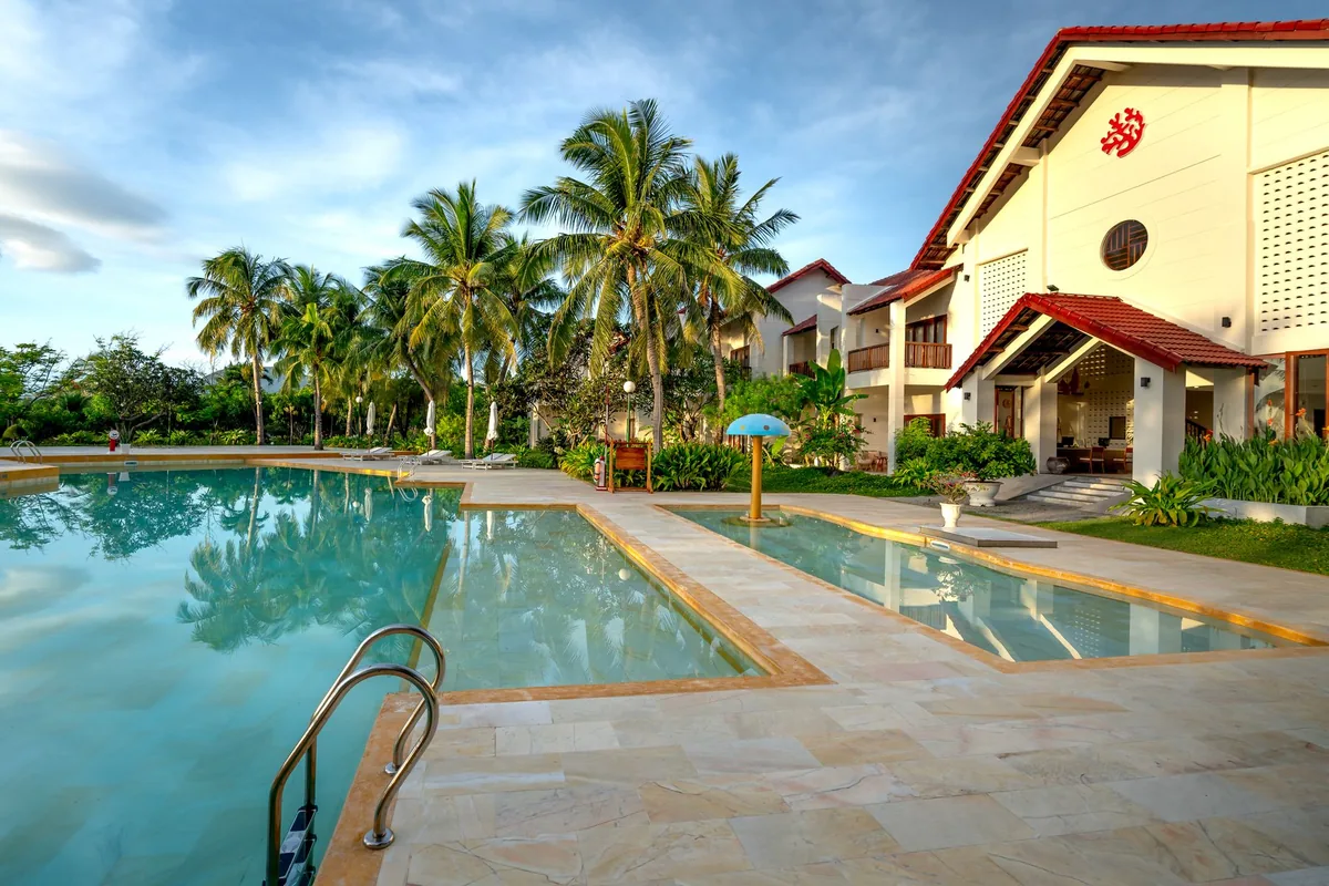 safari resort villa swimming pool