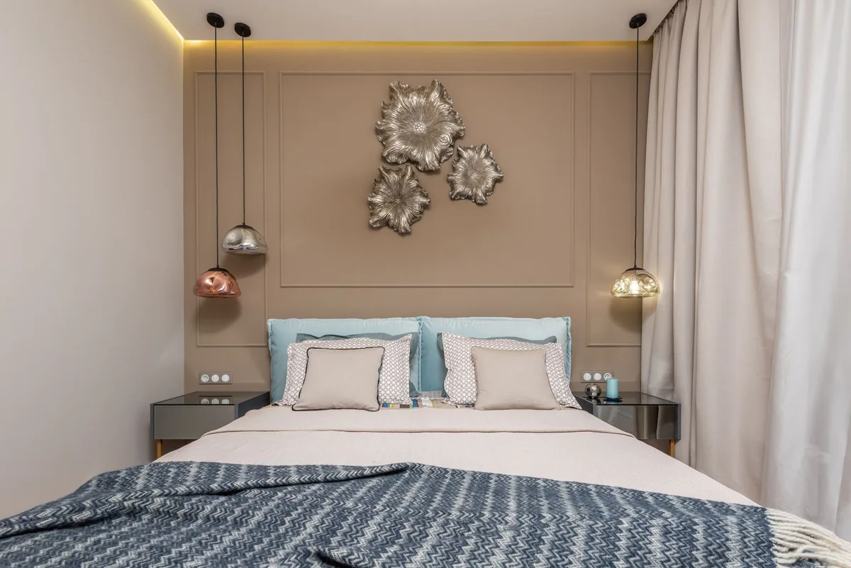 hotel bedroom neutral palette