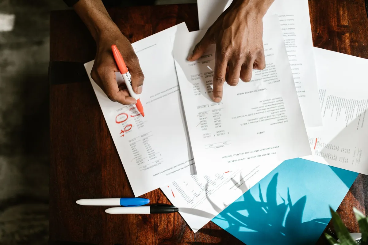 financial accounting paperwork desk