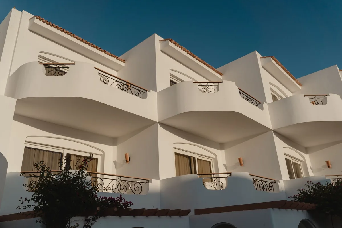Mandarin Oriental Expands Across Resorts, Towers and Homes