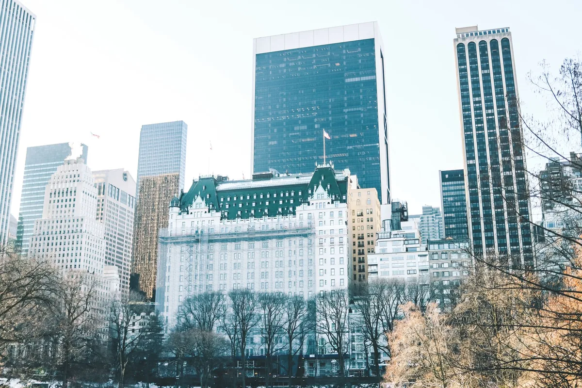 Manhattan Hotel RevPAR Climbs 4.5% on ADR Surge