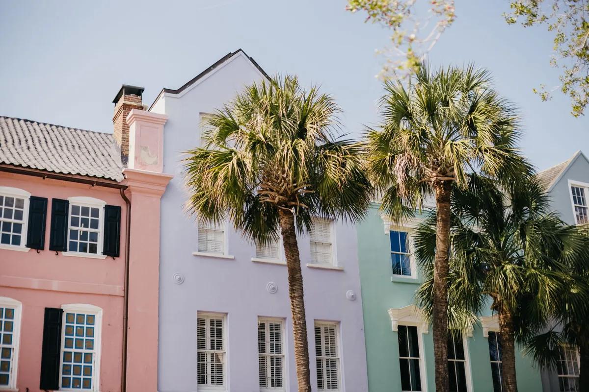historic charleston row houses
