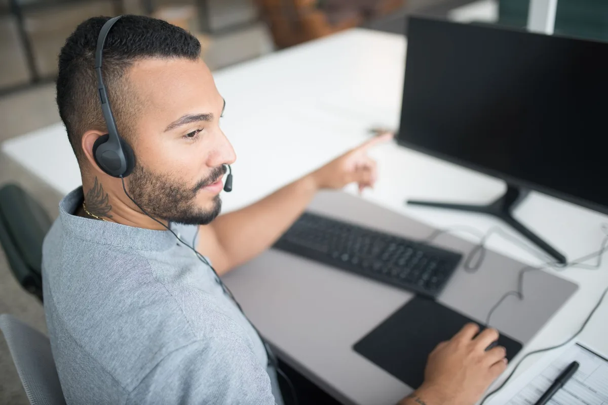 call center operator headset desk