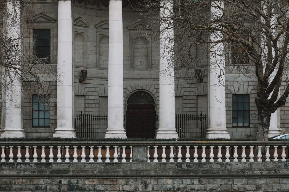 courthouse columns legal building