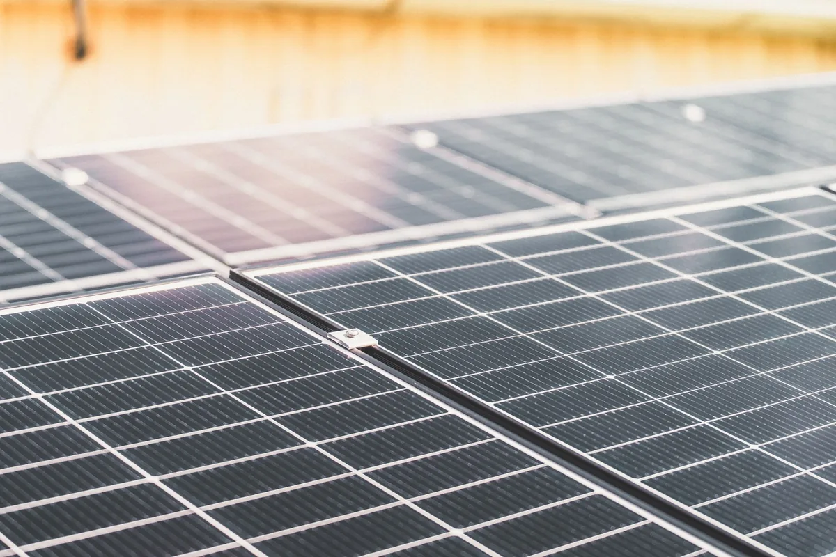 commercial rooftop solar panel installation