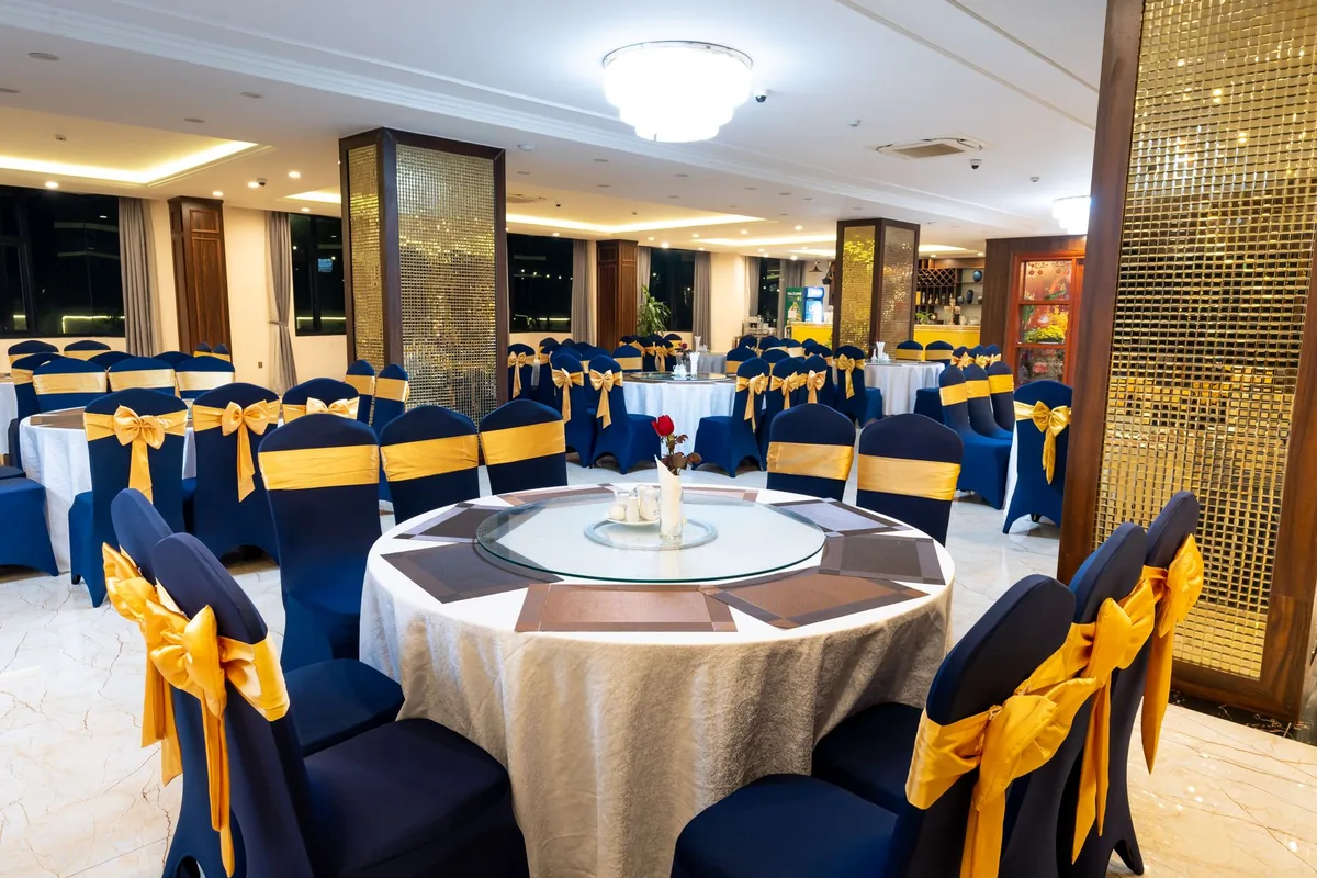 hotel banquet event space conference setup