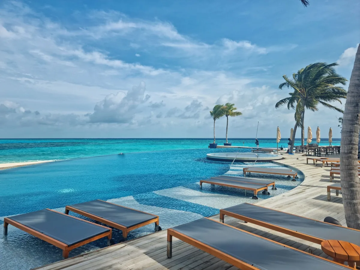 Sixth Street Buys Pier House Resort for $190M