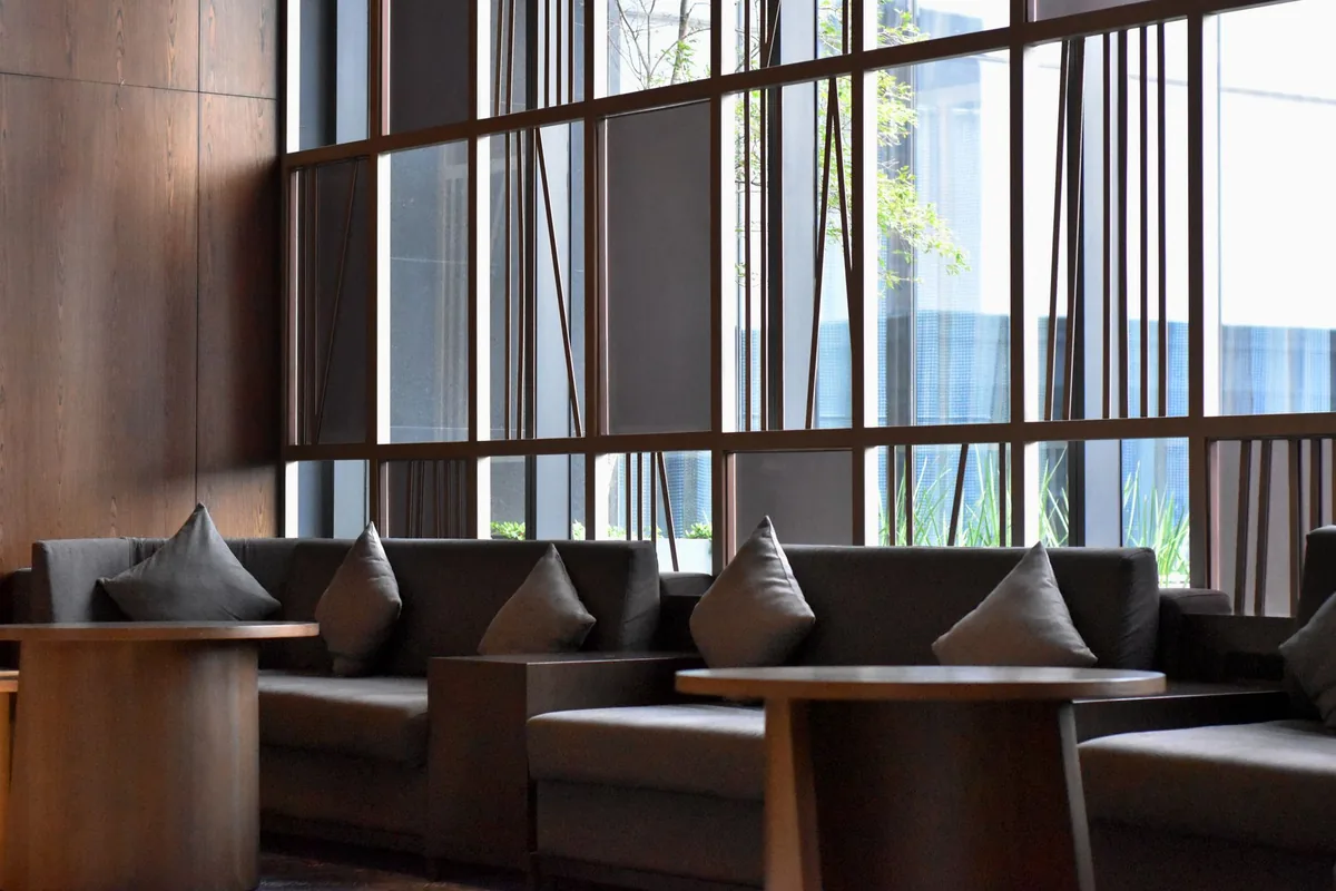 modern hotel lobby lounge seating