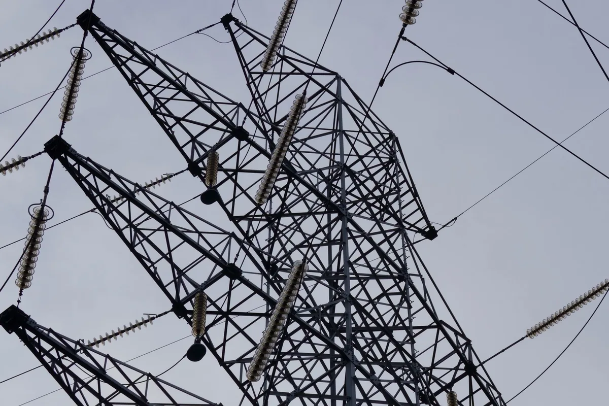 electric power grid transmission lines
