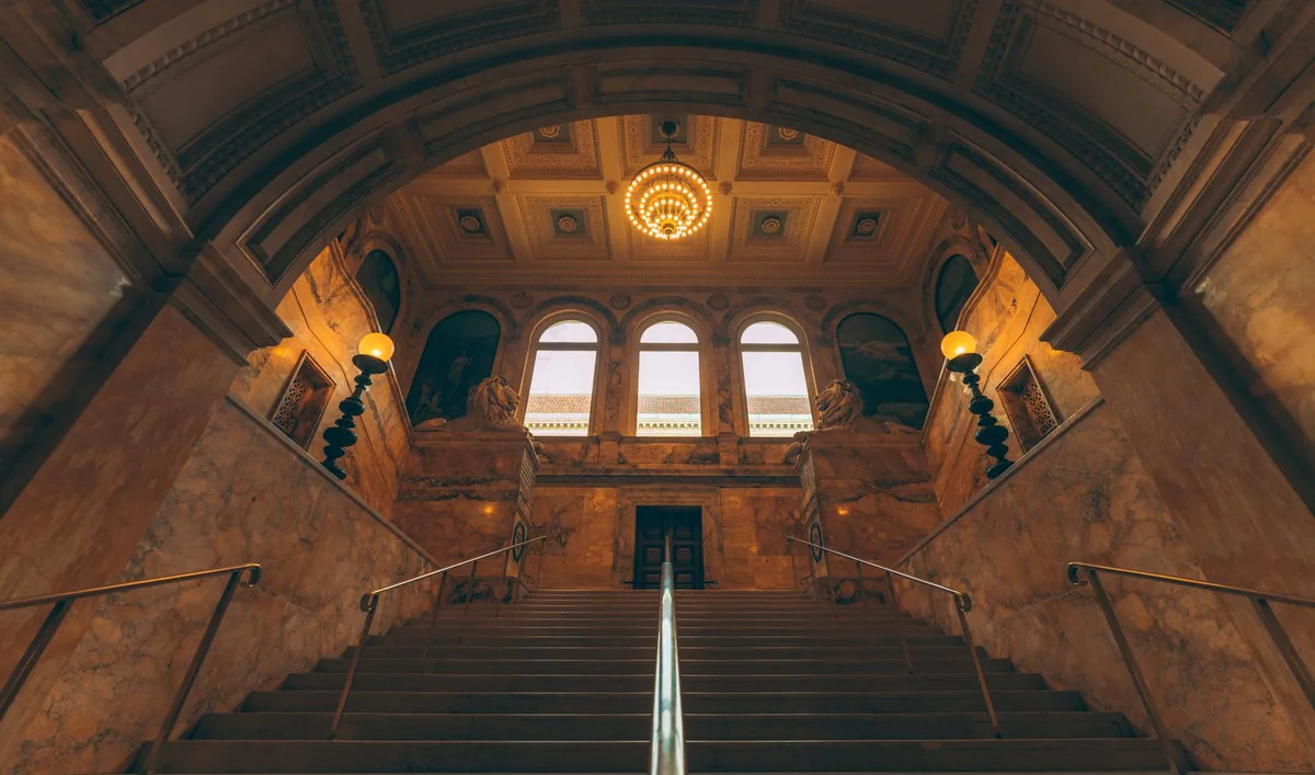 city hall municipal building steps