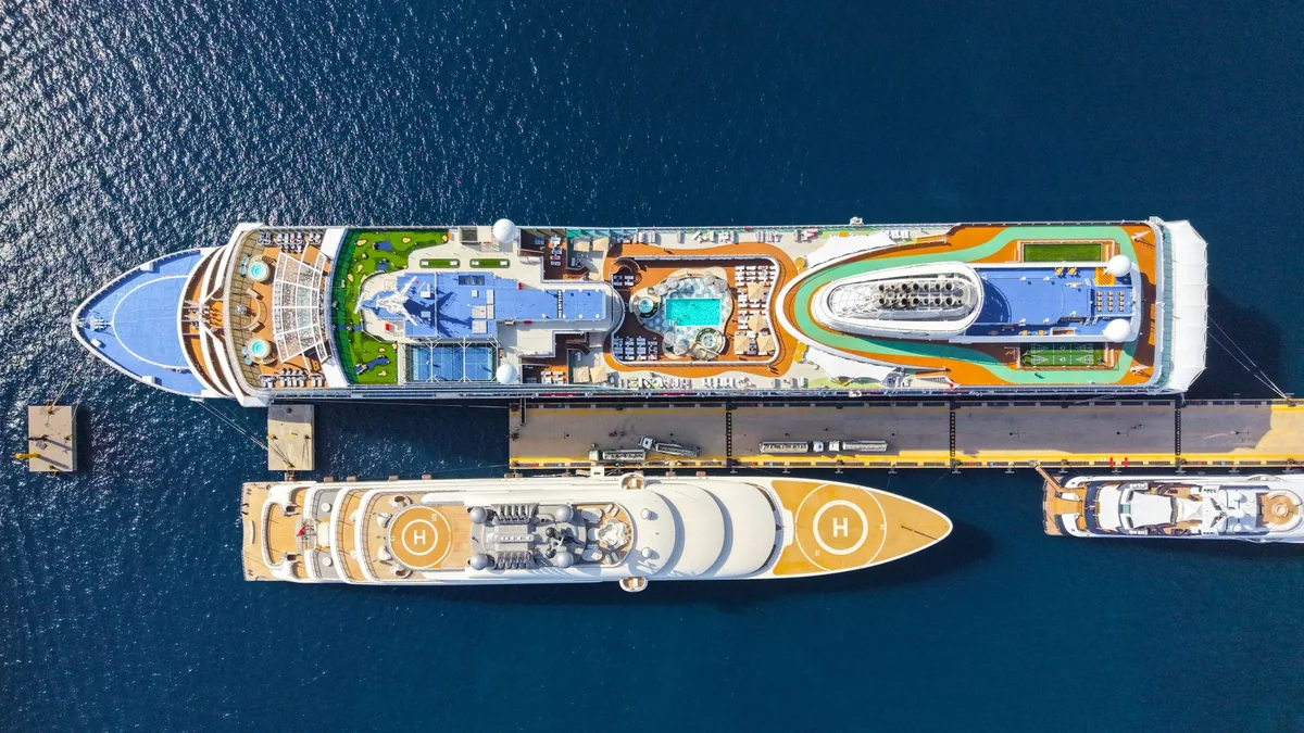 cruise ship port terminal